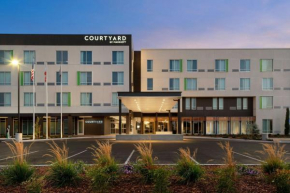 Courtyard by Marriott Cleveland TN